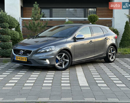 Сірий Вольво V40, об'ємом двигуна 1.56 л та пробігом 192 тис. км за 11250 $, фото 5 на Automoto.ua