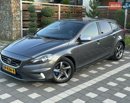 Сірий Вольво V40, об'ємом двигуна 1.56 л та пробігом 192 тис. км за 11250 $, фото 41 на Automoto.ua