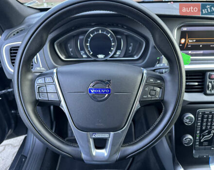 Сірий Вольво V40, об'ємом двигуна 1.56 л та пробігом 192 тис. км за 11250 $, фото 97 на Automoto.ua