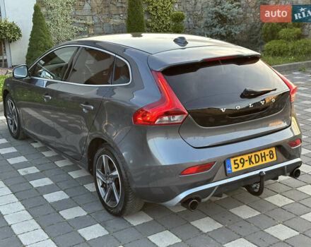 Сірий Вольво V40, об'ємом двигуна 1.56 л та пробігом 192 тис. км за 11250 $, фото 62 на Automoto.ua