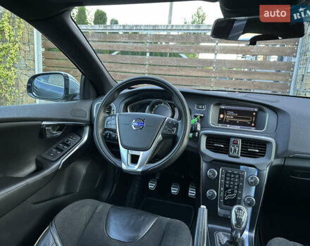 Сірий Вольво V40, об'ємом двигуна 1.56 л та пробігом 192 тис. км за 11250 $, фото 149 на Automoto.ua