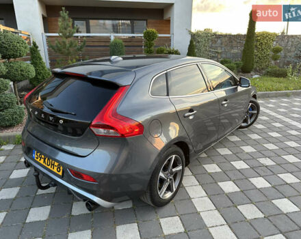 Сірий Вольво V40, об'ємом двигуна 1.56 л та пробігом 192 тис. км за 11250 $, фото 37 на Automoto.ua