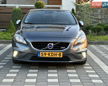 Сірий Вольво V40, об'ємом двигуна 1.56 л та пробігом 192 тис. км за 11250 $, фото 55 на Automoto.ua