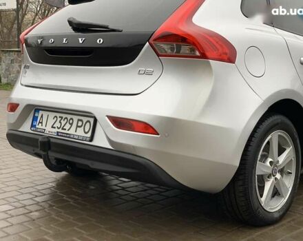 Серый Вольво В40, объемом двигателя 1.6 л и пробегом 272 тыс. км за 10000 $, фото 20 на Automoto.ua