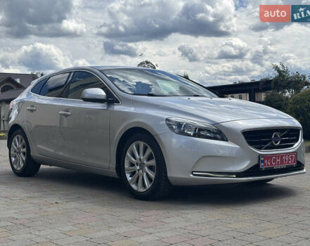 Сірий Вольво V40, об'ємом двигуна 1.6 л та пробігом 228 тис. км за 10990 $, фото 41 на Automoto.ua