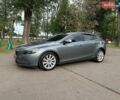 Серый Вольво В40, объемом двигателя 1.56 л и пробегом 137 тыс. км за 12990 $, фото 1 на Automoto.ua