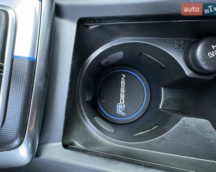 Сірий Вольво V40, об'ємом двигуна 1.56 л та пробігом 192 тис. км за 11250 $, фото 113 на Automoto.ua