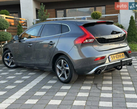 Сірий Вольво V40, об'ємом двигуна 1.56 л та пробігом 192 тис. км за 11250 $, фото 17 на Automoto.ua