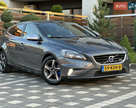 Сірий Вольво V40, об'ємом двигуна 1.56 л та пробігом 192 тис. км за 11250 $, фото 69 на Automoto.ua