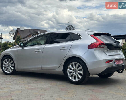 Сірий Вольво V40, об'ємом двигуна 1.6 л та пробігом 228 тис. км за 10990 $, фото 60 на Automoto.ua