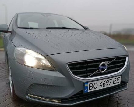 Сірий Вольво V40, об'ємом двигуна 1.56 л та пробігом 218 тис. км за 12999 $, фото 3 на Automoto.ua