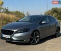 Серый Вольво В40, объемом двигателя 2 л и пробегом 246 тыс. км за 9900 $, фото 1 на Automoto.ua
