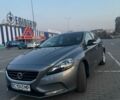 Серый Вольво В40, объемом двигателя 1.56 л и пробегом 274 тыс. км за 8400 $, фото 1 на Automoto.ua