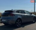 Серый Вольво В40, объемом двигателя 2 л и пробегом 246 тыс. км за 9900 $, фото 12 на Automoto.ua