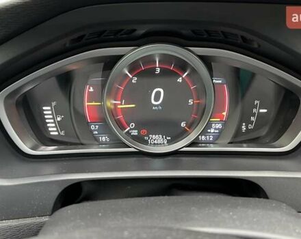 Сірий Вольво V40, об'ємом двигуна 1.56 л та пробігом 105 тис. км за 21000 $, фото 2 на Automoto.ua