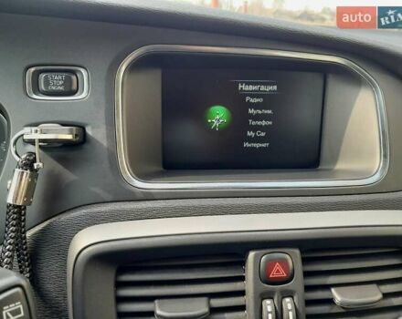 Сірий Вольво V40, об'ємом двигуна 1.56 л та пробігом 223 тис. км за 13500 $, фото 10 на Automoto.ua