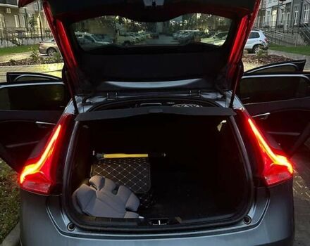 Серый Вольво В40, объемом двигателя 1.98 л и пробегом 265 тыс. км за 10500 $, фото 1 на Automoto.ua