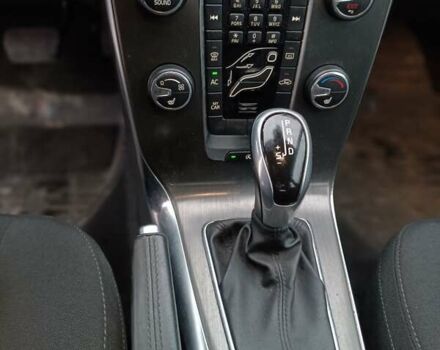 Сірий Вольво V40, об'ємом двигуна 1.56 л та пробігом 218 тис. км за 12999 $, фото 22 на Automoto.ua