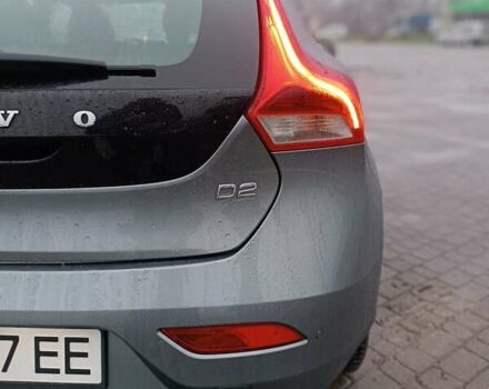 Сірий Вольво V40, об'ємом двигуна 1.56 л та пробігом 218 тис. км за 12999 $, фото 17 на Automoto.ua
