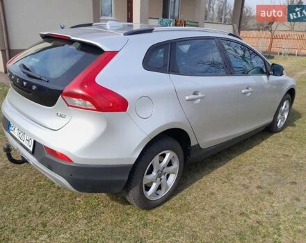 Сірий Вольво V40, об'ємом двигуна 1.56 л та пробігом 223 тис. км за 13500 $, фото 6 на Automoto.ua