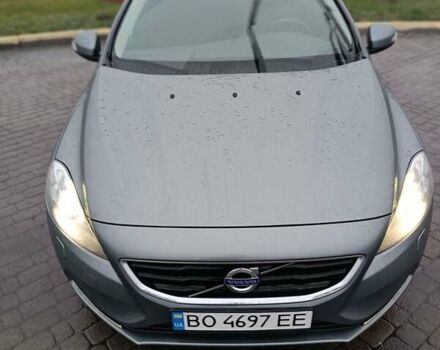 Сірий Вольво V40, об'ємом двигуна 1.56 л та пробігом 218 тис. км за 12999 $, фото 2 на Automoto.ua