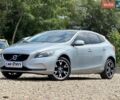 Сірий Вольво V40, об'ємом двигуна 1.97 л та пробігом 250 тис. км за 12500 $, фото 1 на Automoto.ua