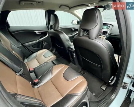 Серый Вольво В40, объемом двигателя 2 л и пробегом 135 тыс. км за 17900 $, фото 37 на Automoto.ua