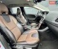 Сірий Вольво V40, об'ємом двигуна 2 л та пробігом 137 тис. км за 17900 $, фото 44 на Automoto.ua