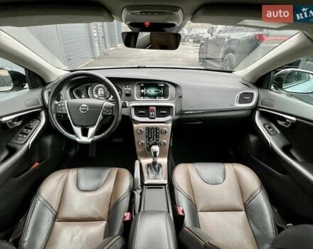 Серый Вольво В40, объемом двигателя 2 л и пробегом 135 тыс. км за 17900 $, фото 48 на Automoto.ua