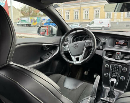 Сірий Вольво V40, об'ємом двигуна 1.97 л та пробігом 210 тис. км за 9923 $, фото 27 на Automoto.ua
