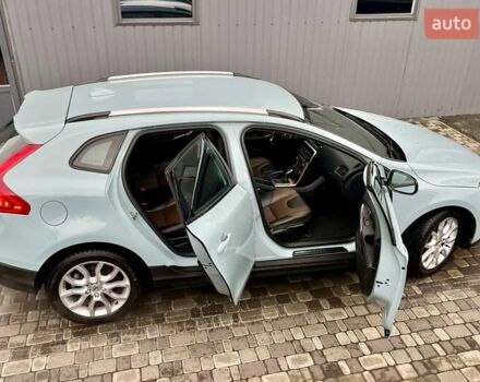 Серый Вольво В40, объемом двигателя 2 л и пробегом 135 тыс. км за 17900 $, фото 71 на Automoto.ua