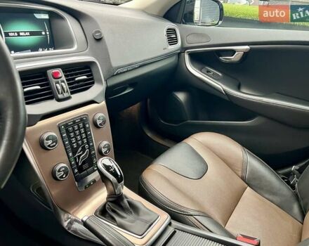 Серый Вольво В40, объемом двигателя 2 л и пробегом 135 тыс. км за 17900 $, фото 15 на Automoto.ua