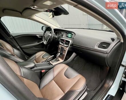 Серый Вольво В40, объемом двигателя 2 л и пробегом 135 тыс. км за 17900 $, фото 45 на Automoto.ua