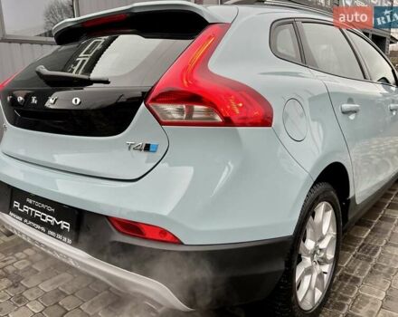 Серый Вольво В40, объемом двигателя 2 л и пробегом 135 тыс. км за 17900 $, фото 31 на Automoto.ua