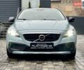 Сірий Вольво V40, об'ємом двигуна 2 л та пробігом 137 тис. км за 17900 $, фото 1 на Automoto.ua