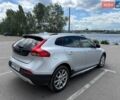 Сірий Вольво V40, об'ємом двигуна 2 л та пробігом 41 тис. км за 15000 $, фото 4 на Automoto.ua