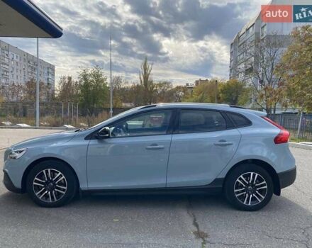 Вольво V40 2017 у Миколаєві на Automoto.ua Сірий Вольво V40, об'ємом двигуна 2 л та пробігом 106 тис. км за 17500 $, фото 19 на Automoto.ua