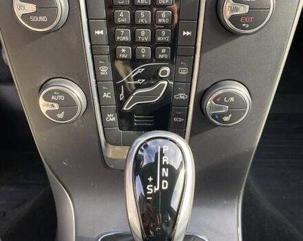 Вольво V40 2017 у Миколаєві на Automoto.ua Сірий Вольво V40, об'ємом двигуна 2 л та пробігом 106 тис. км за 17500 $, фото 53 на Automoto.ua