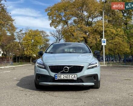 Вольво V40 2017 у Миколаєві на Automoto.ua Сірий Вольво V40, об'ємом двигуна 2 л та пробігом 106 тис. км за 17500 $, фото 1 на Automoto.ua