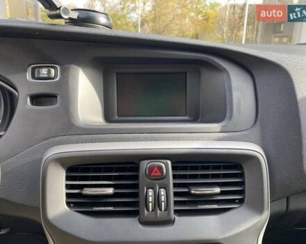 Вольво V40 2017 у Миколаєві на Automoto.ua Сірий Вольво V40, об'ємом двигуна 2 л та пробігом 106 тис. км за 17500 $, фото 48 на Automoto.ua