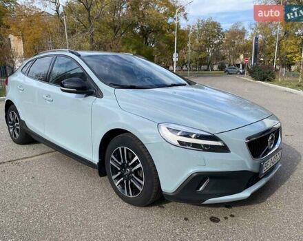 Вольво V40 2017 у Миколаєві на Automoto.ua Сірий Вольво V40, об'ємом двигуна 2 л та пробігом 106 тис. км за 17500 $, фото 10 на Automoto.ua