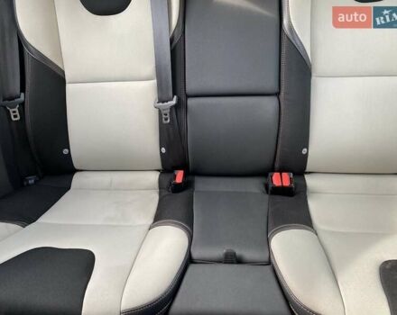 Вольво V40 2017 у Миколаєві на Automoto.ua Сірий Вольво V40, об'ємом двигуна 2 л та пробігом 106 тис. км за 17500 $, фото 54 на Automoto.ua