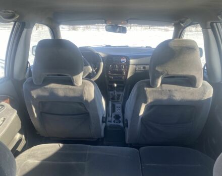 Сірий Вольво V40, об'ємом двигуна 0 л та пробігом 270 тис. км за 1950 $, фото 5 на Automoto.ua