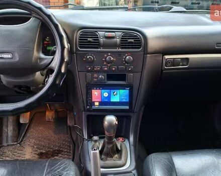 Серый Вольво В40, объемом двигателя 1.9 л и пробегом 430 тыс. км за 2998 $, фото 5 на Automoto.ua