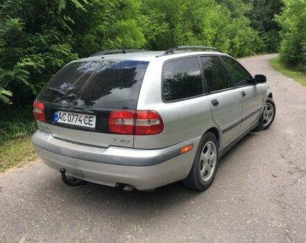 Сірий Вольво V40, об'ємом двигуна 1.9 л та пробігом 280 тис. км за 3450 $, фото 4 на Automoto.ua