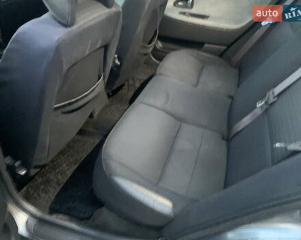 Серый Вольво В40, объемом двигателя 1.8 л и пробегом 260 тыс. км за 4999 $, фото 10 на Automoto.ua