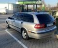 Серый Вольво В40, объемом двигателя 1.9 л и пробегом 300 тыс. км за 4600 $, фото 3 на Automoto.ua