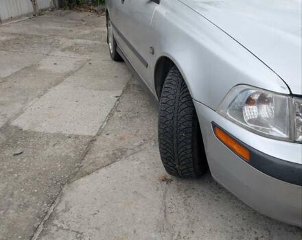 Вольво В40 2002 в Житомире на Automoto.ua Серый Вольво В40, объемом двигателя 1.9 л и пробегом 310 тыс. км за 3900 $, фото 5 на Automoto.ua