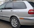 Сірий Вольво V40, об'ємом двигуна 1.9 л та пробігом 315 тис. км за 3300 $, фото 2 на Automoto.ua