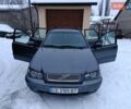 Серый Вольво В40, объемом двигателя 1.9 л и пробегом 316 тыс. км за 4800 $, фото 1 на Automoto.ua